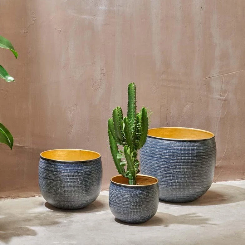 Tembesi Etched Planter - Antique Black & Brass Large - Image 5