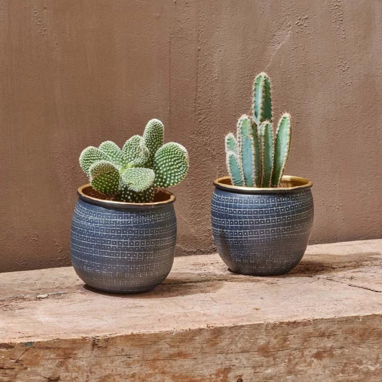 Tembesi Etched Planter - Antique Black & Brass Large - Image 6