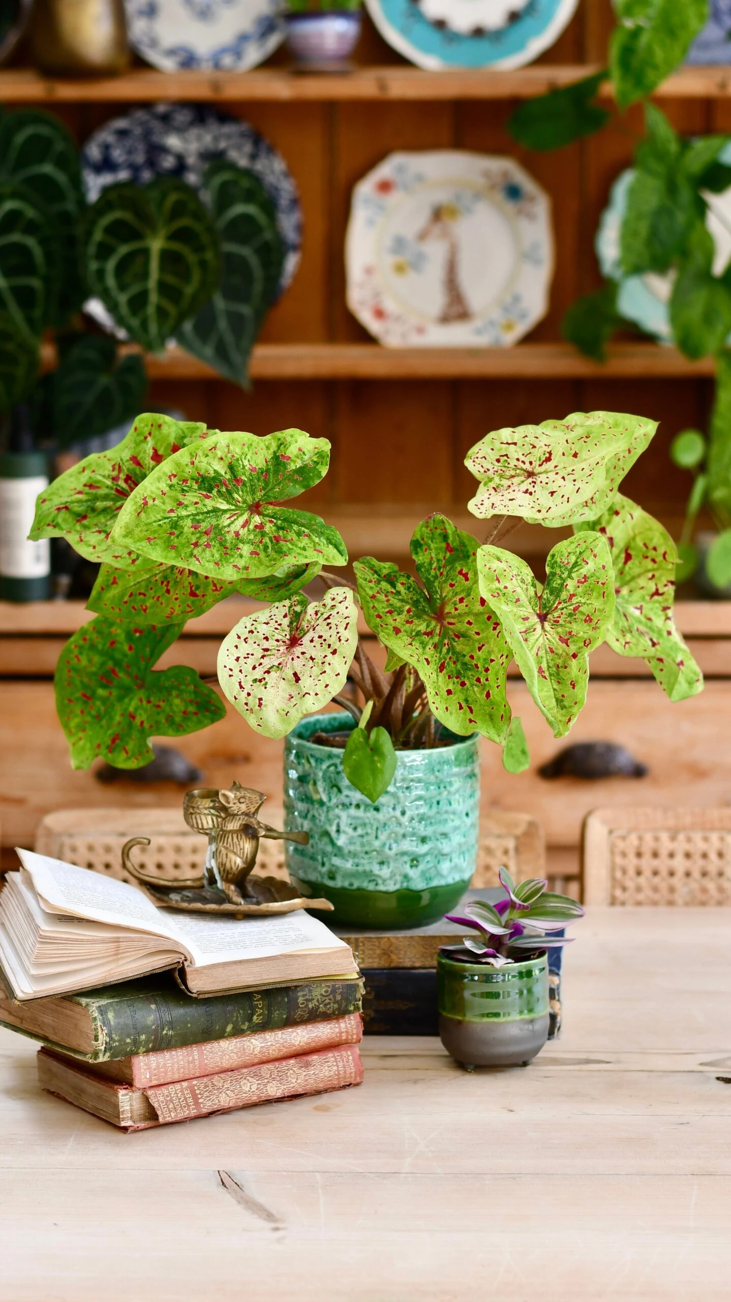 Reactive Glaze Planter | Ceramic Plant Pot | Emerald 18cm Plant Pot - Image 4